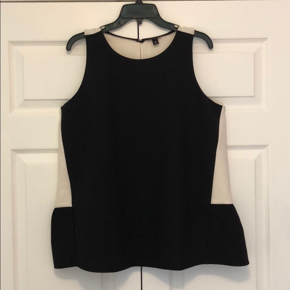 Ann Taylor Ruffle Bottom Top - Picture 1 of 5